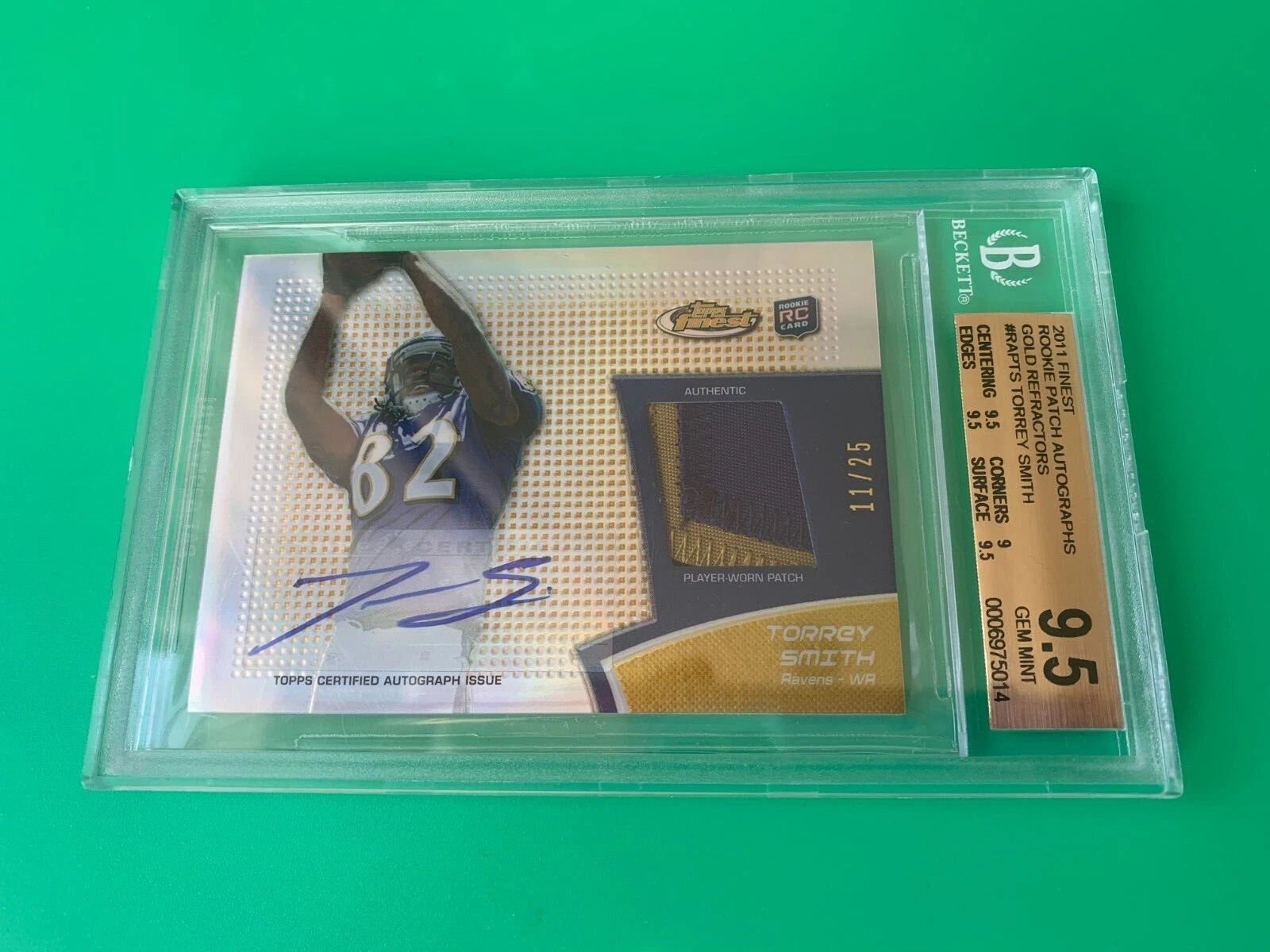 Torrey Smith 2011 Finest Gold Refractors Rookie Patch Auto /25 Rookie BGS 9.5
