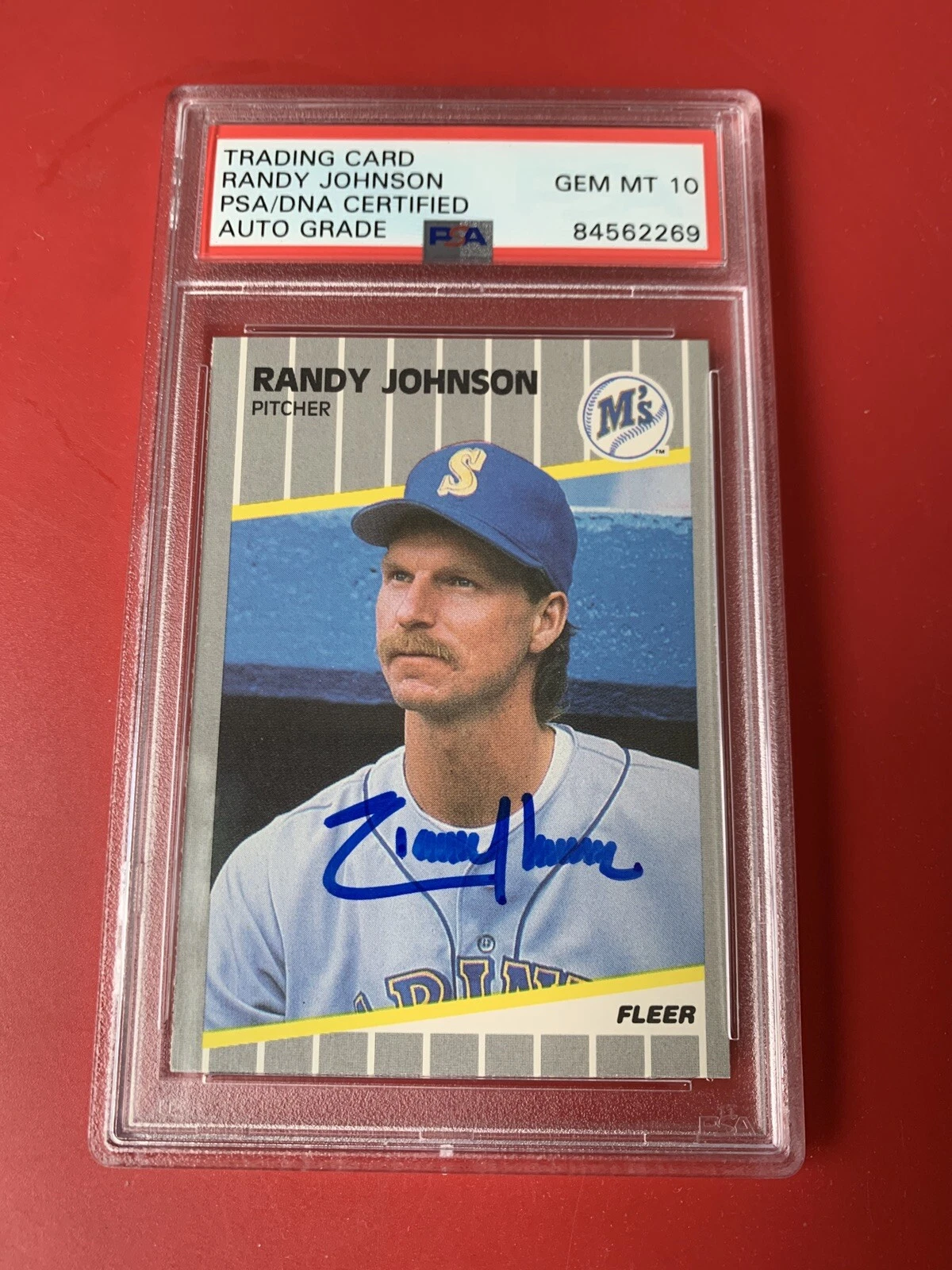 Randy Johnson HOF 1989 Fleer Rookie Card Signed Auto PSA/DNA 10 Gem Mint Slabbed
