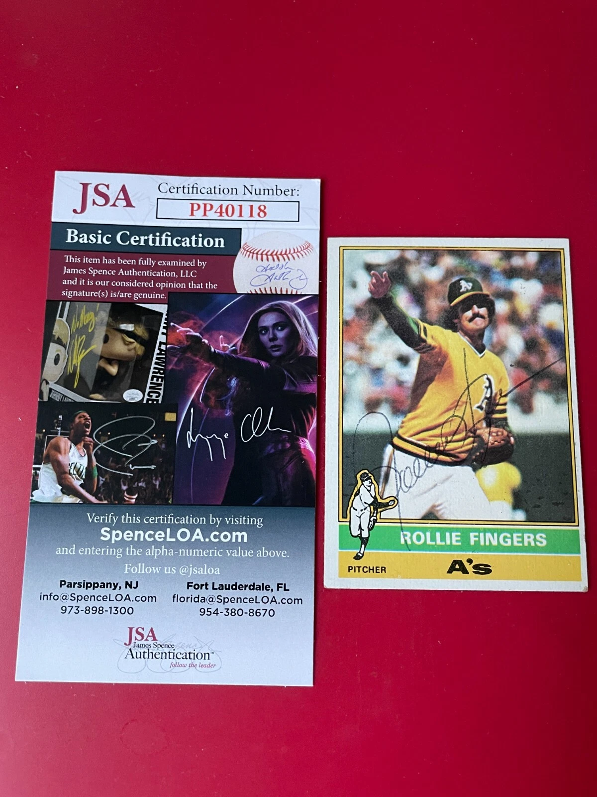 Rollie Fingers Oakland A's 1976 Topps Card Signed Auto JSA COA
