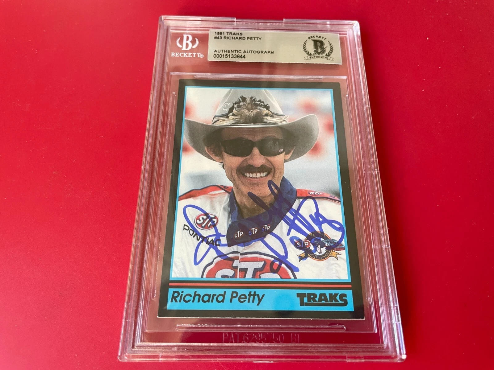 Richard Petty 1991 Traks Card NASCAR Signed Auto BAS Beckett ENCAPSULATED

