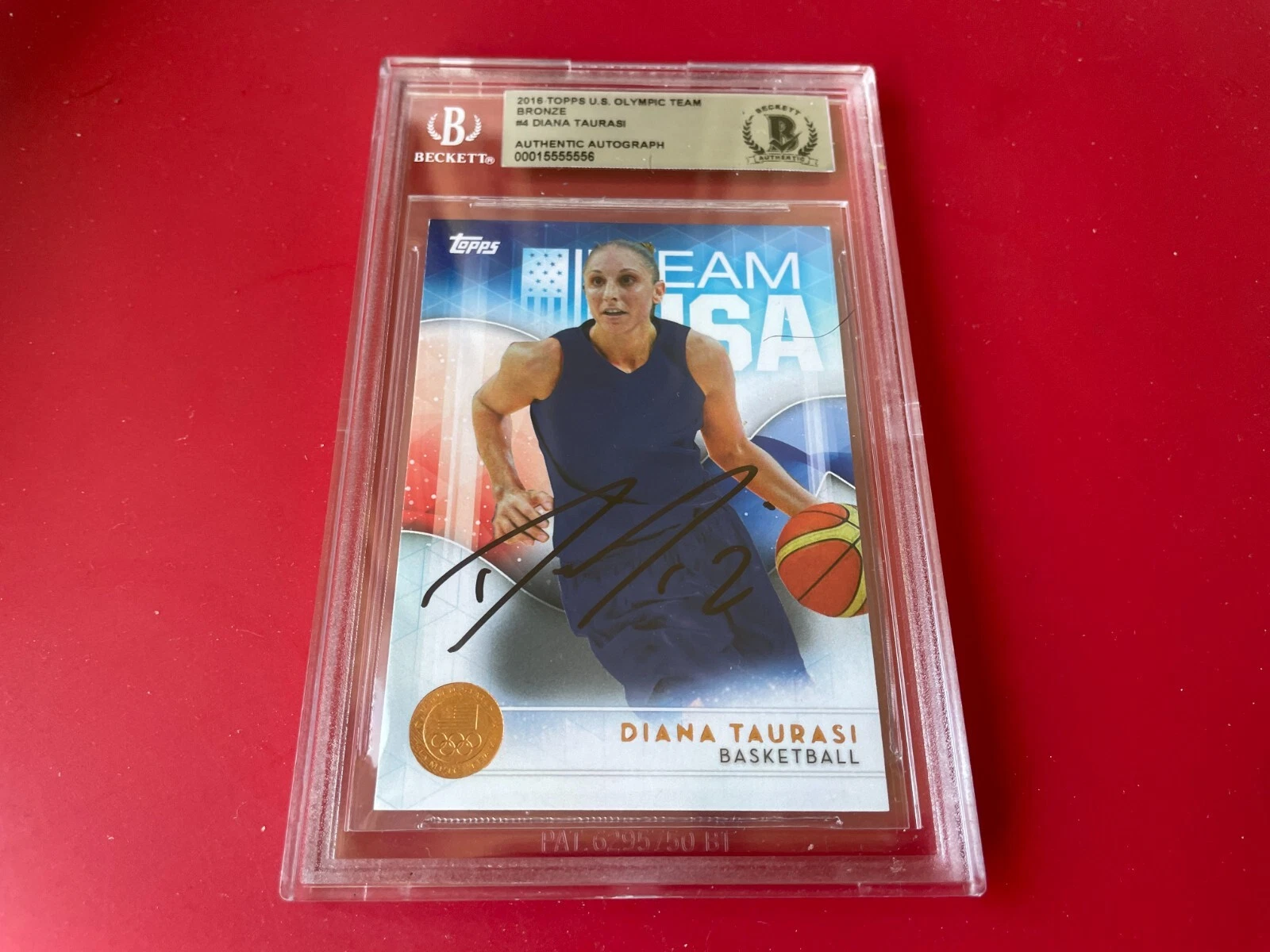 Diana Taurasi WNBA 2016 Topps Team USA Card Signed Auto Beckett BAS Slabbed
