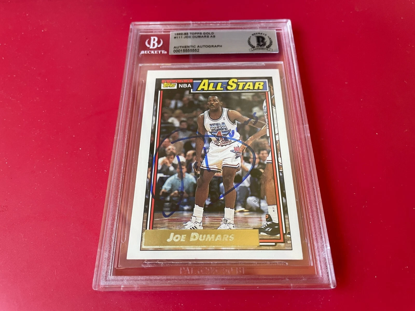 Joe Dumars Pistons 1992-93 Topps Gold Card Signed Auto BAS Slabbed
