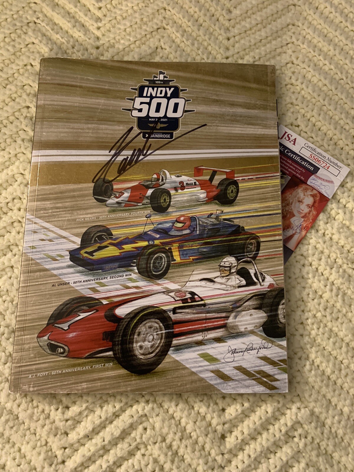 Helio Castroneves 2021 Indy 500 Program Signed JSA Authenticated COA 4th Win!
