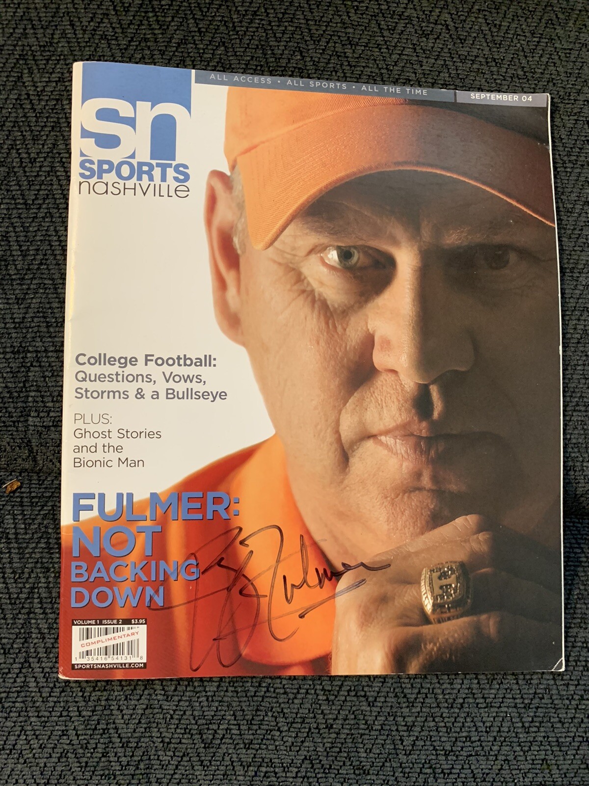 Autographed Phillip Fulmer Signed Magazine Tennessee Volunteers
