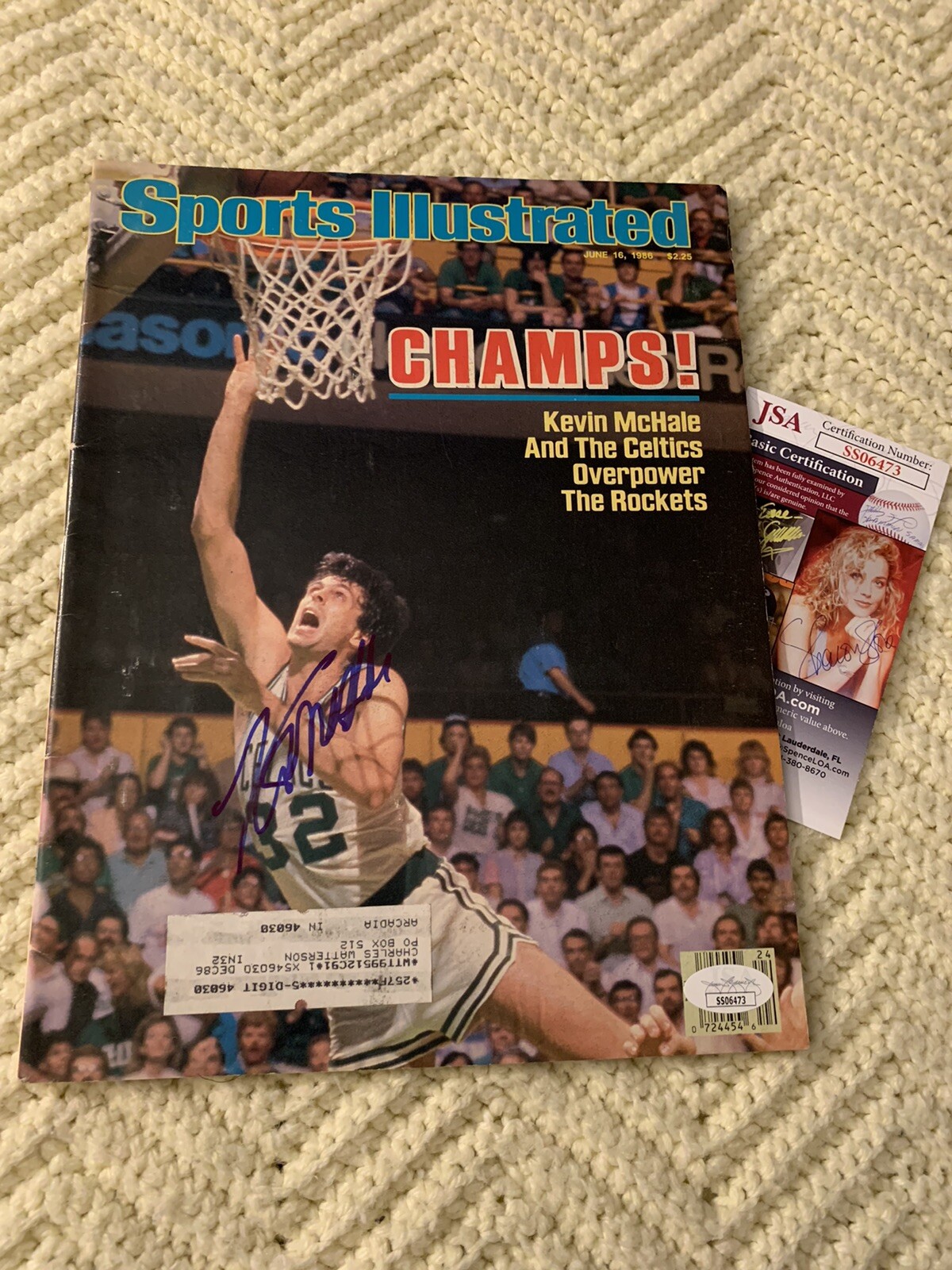 Kevin Mchale signed Sports Illustrated JSA Authentication COA
