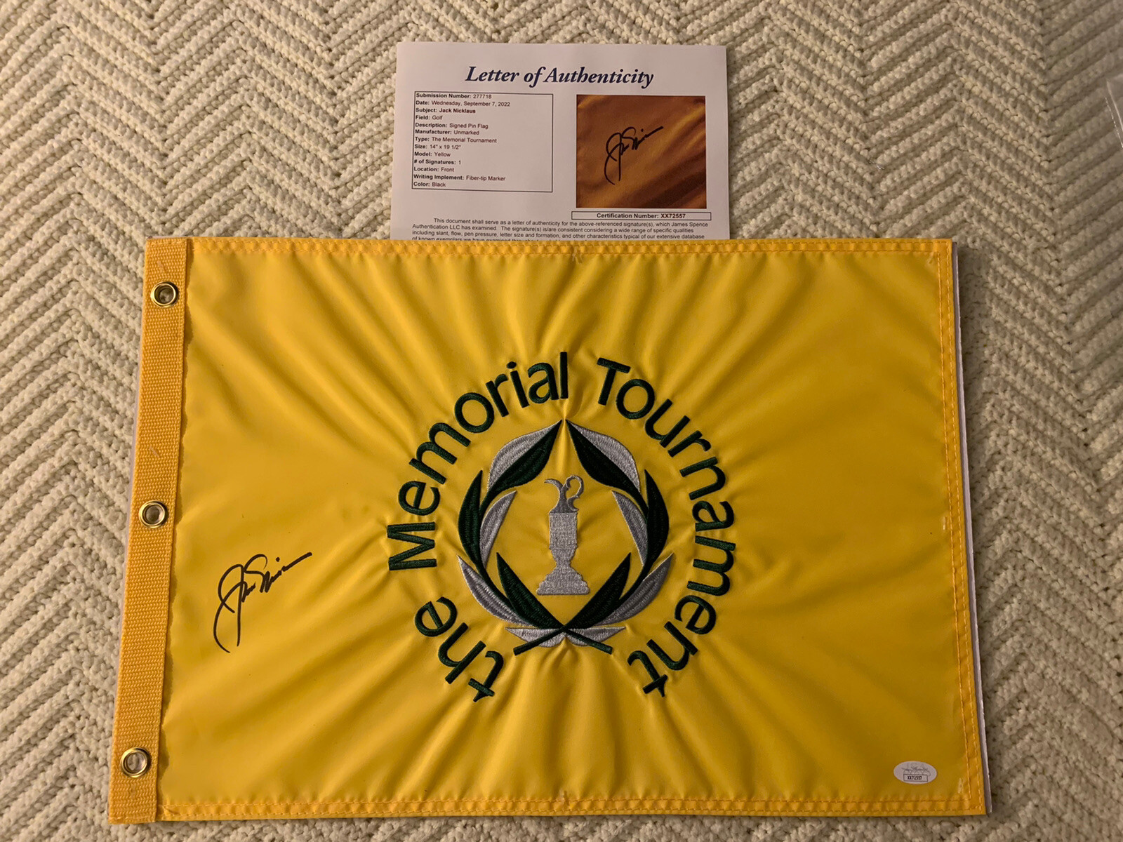 Jack Nicklaus SIGNED Memorial Tournament Golf Flag JSA Authentication LOA COA
