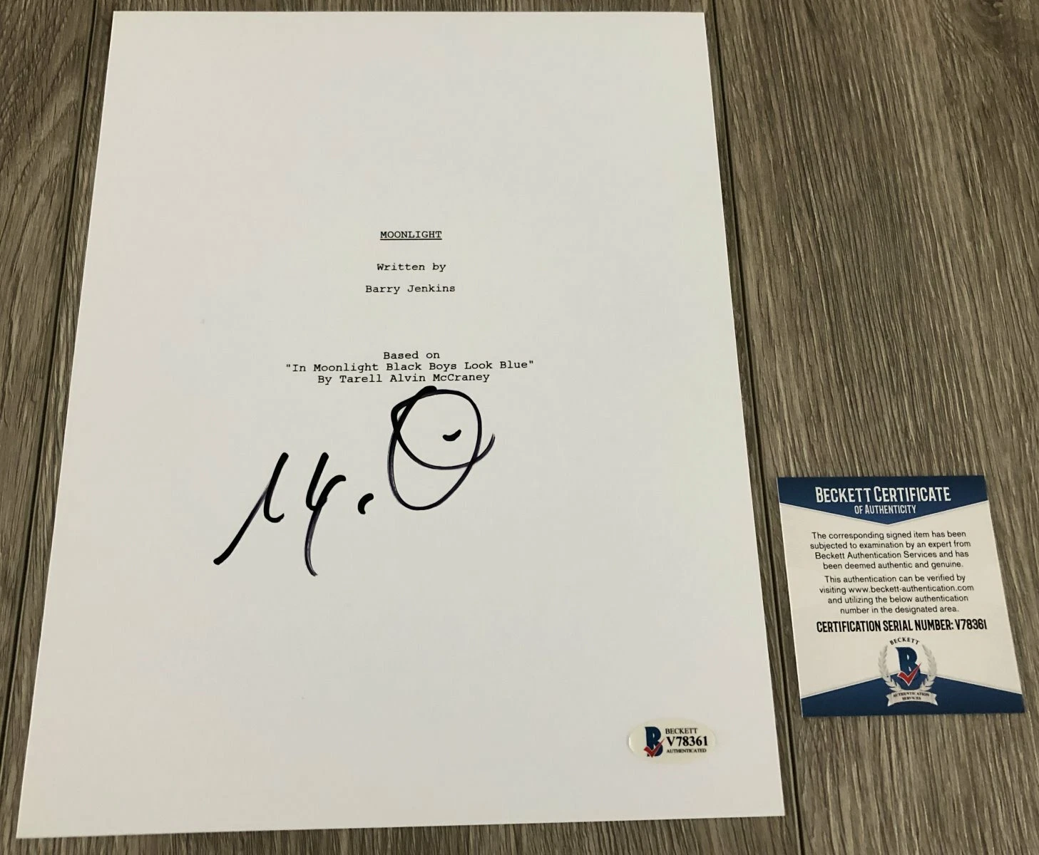 MAHERSHALA ALI SIGNED AUTOGRAPH MOONLIGHT 99 PAGE SCRIPT w/PROOF & BECKETT COA
