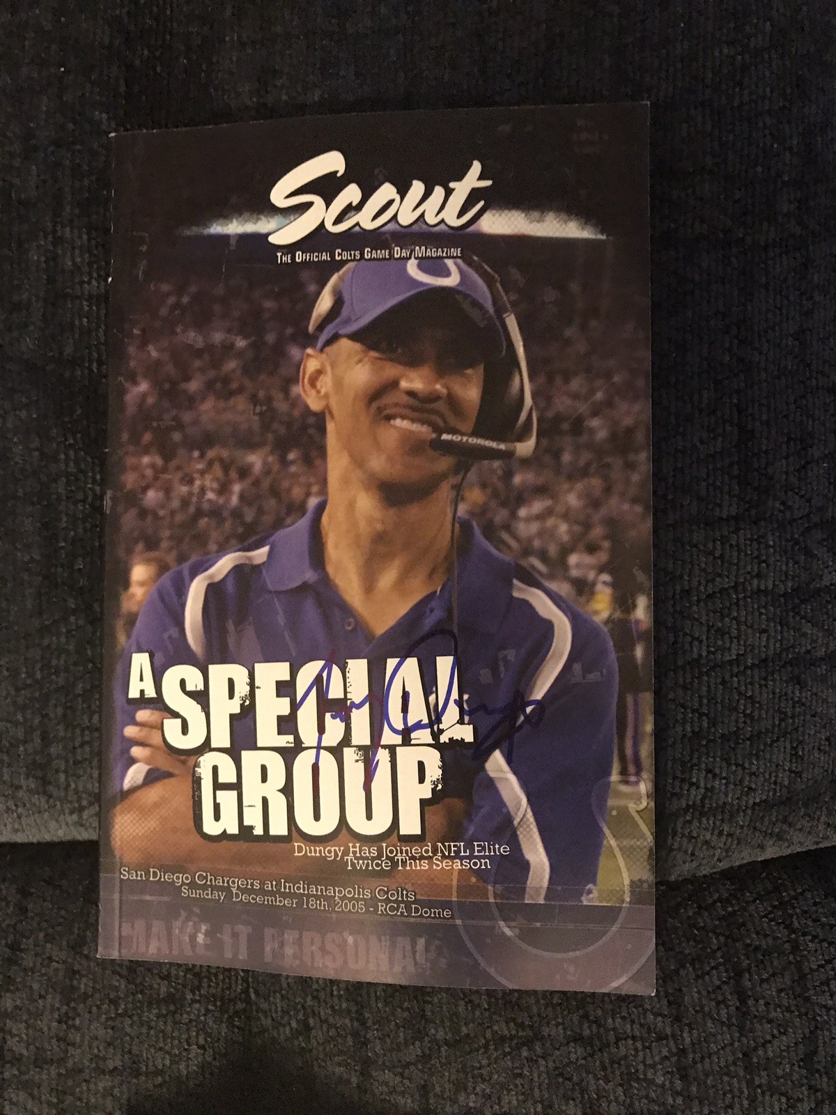 Tony Dungy Signed Indianapolis Colts Scout Program Magazine
