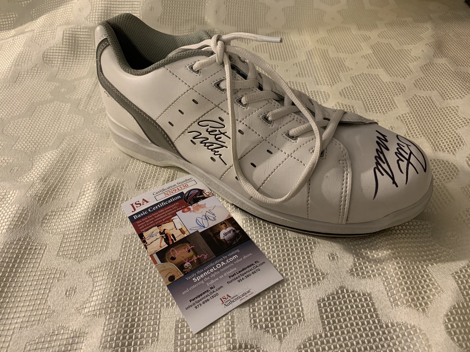 Pete Weber Signed Bowling Rt Shoe PBA Legend Lightly Used JSA Authentication COA
