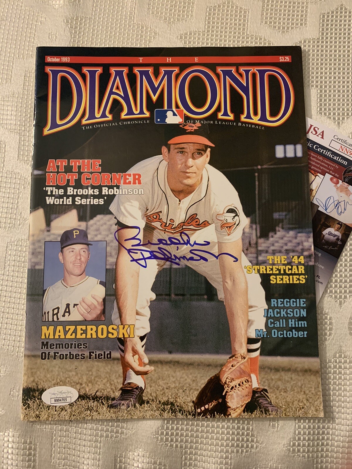 Autographed Brooks Robinson Magazine Signed JSA Authentication COA Orioles
