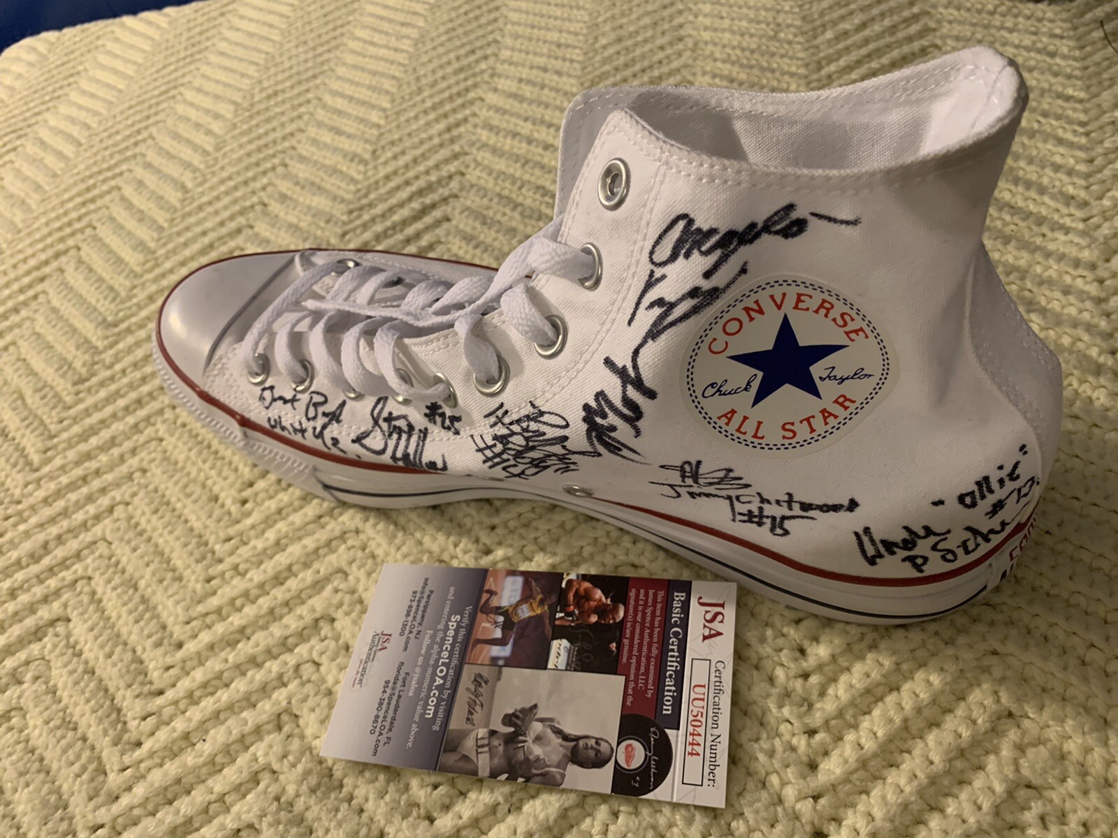 Hoosiers Movie 1986 Cast Signed Shoe Sz 16 Maris Valainis JSA Authenticated COA
