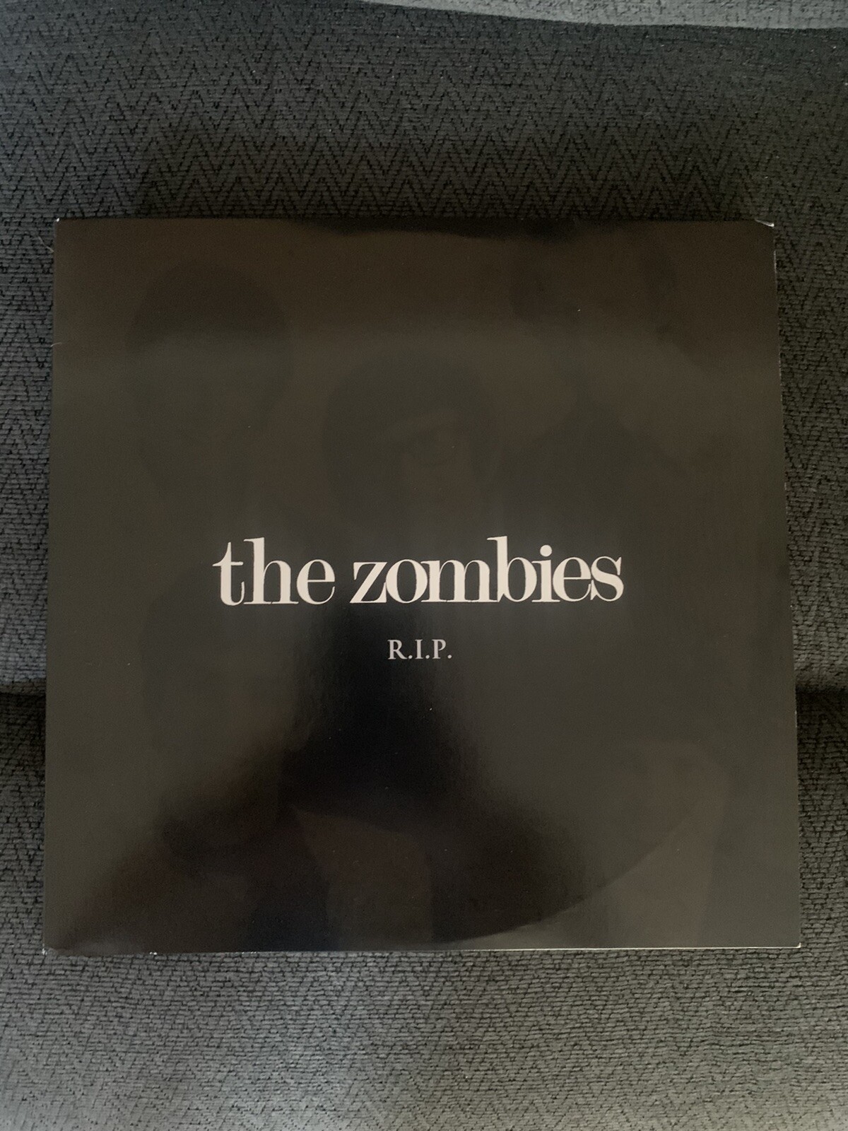 THE ZOMBIES RIP ‎VINYL RECORD ALBUM 33 1/3 BRAND NEW NO SHRINK WRAP COLLECTIBLE MEMORABILIA