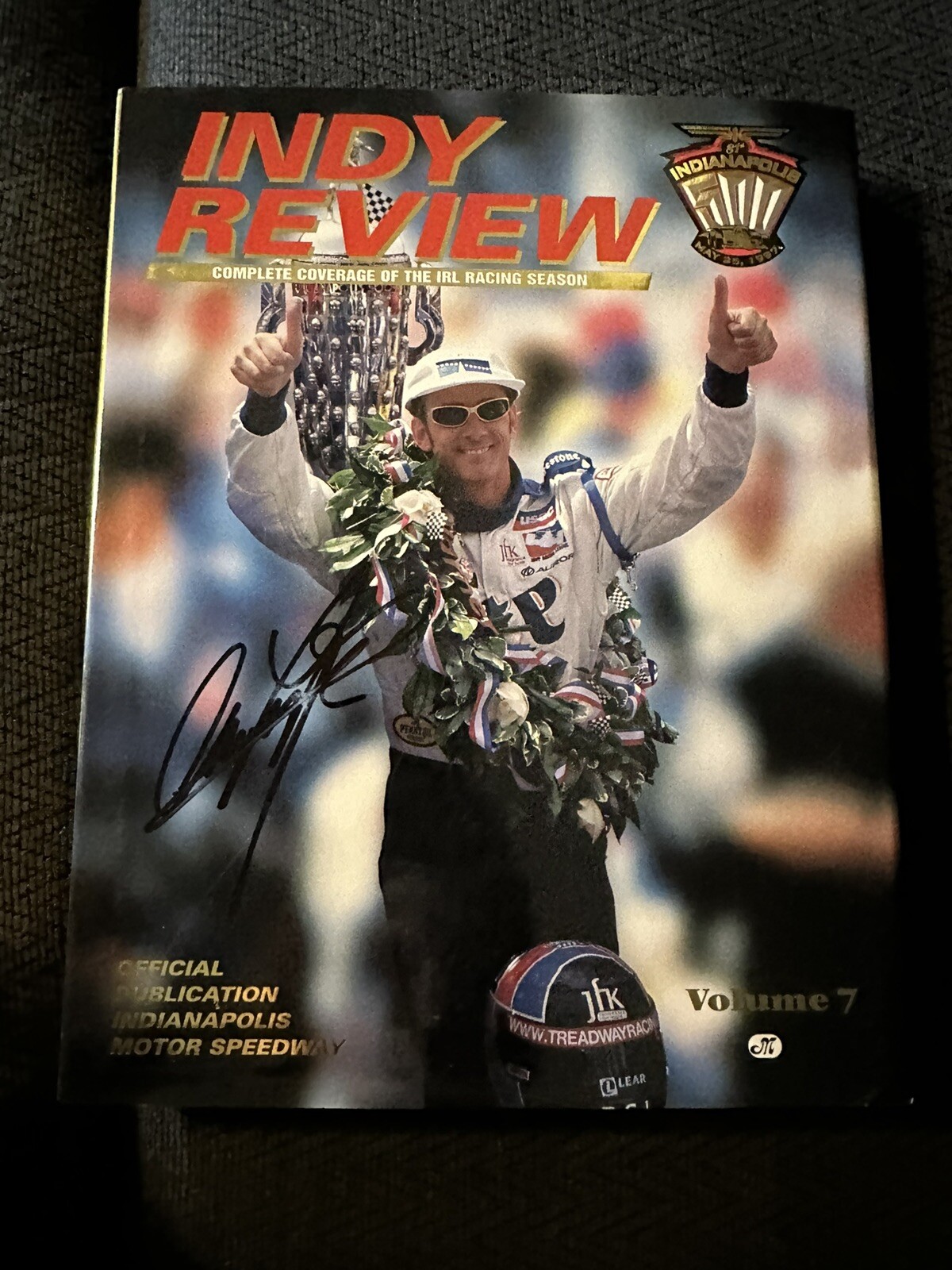 1997 INDY 500 YEARBOOK SIGNED BY ARIE LUYENDYK AUTOGRAPHED INDIANAPOLIS COLLECTIBLE MEMORABILIA