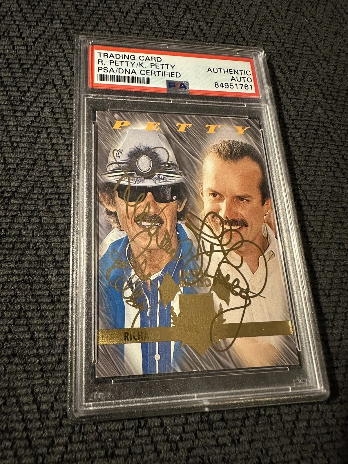 New ListingRichard Kyle Petty Signed 1995 Select In The Blood #160 Card PSA /DNA Slab
