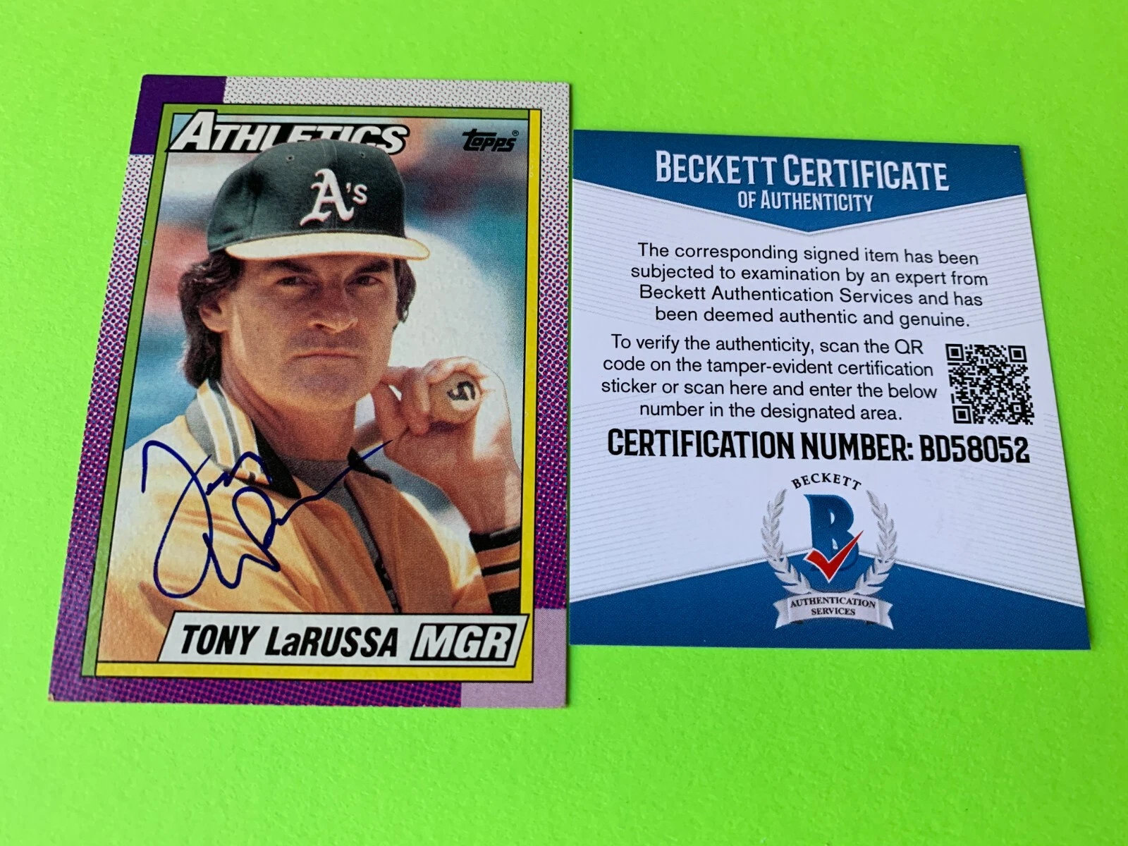 Tony LaRussa Oakland A's 1990 Topps Rookie Card Signed Auto BAS COA
