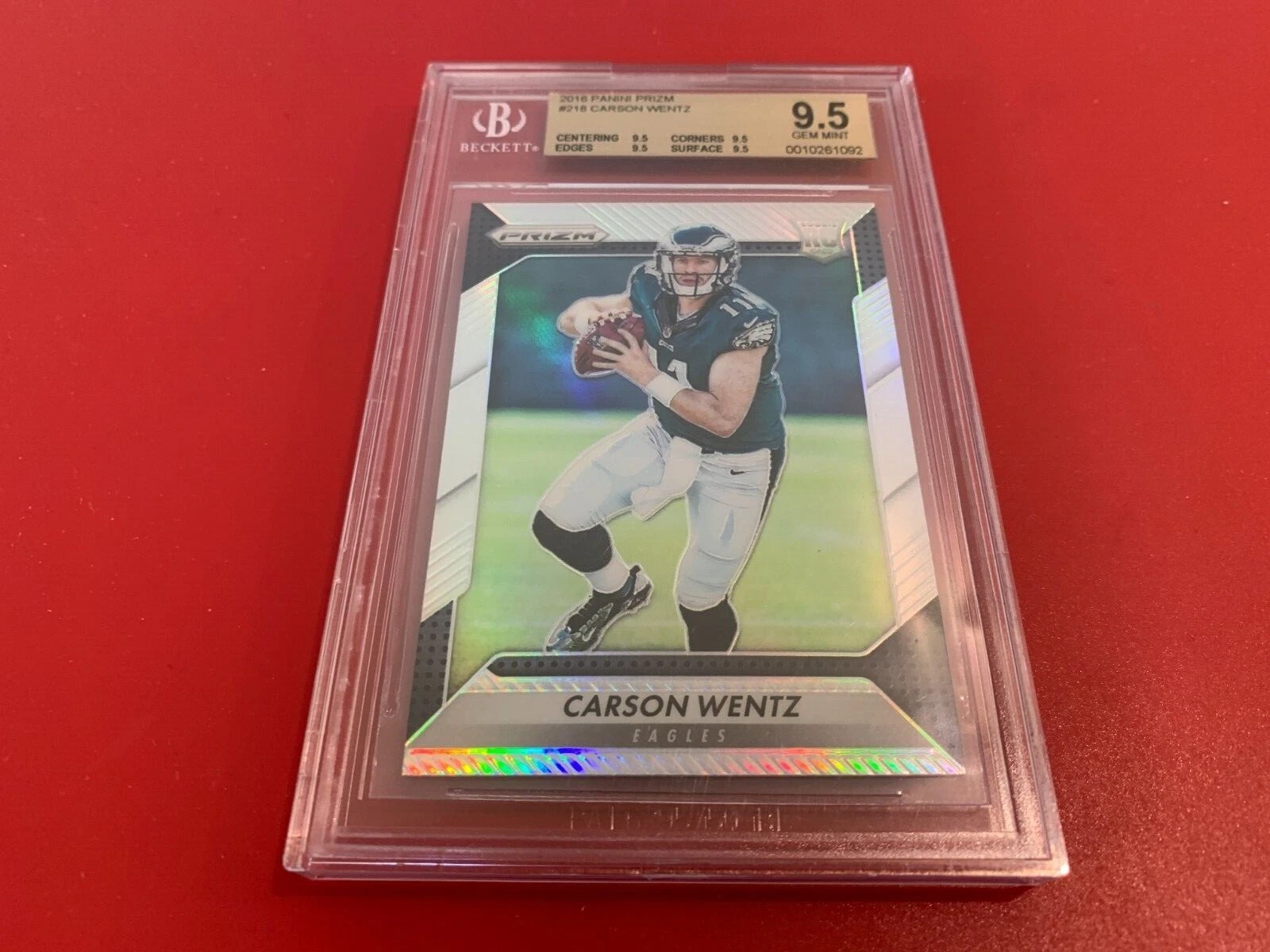 Carson Wentz 2016 Panini Prizm Rookie Card GEM MINT BGS 9.5 ENCAPSULATED
