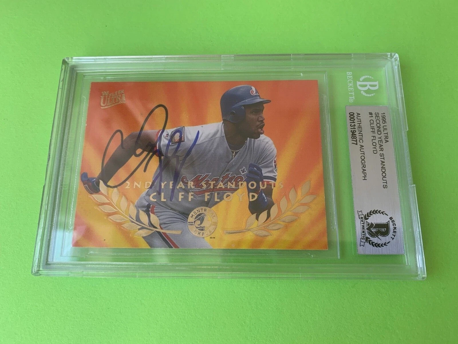 Cliff Floyd Expos 1995 Fleer Ultra Card Signed Auto Beckett BAS Slabbed
