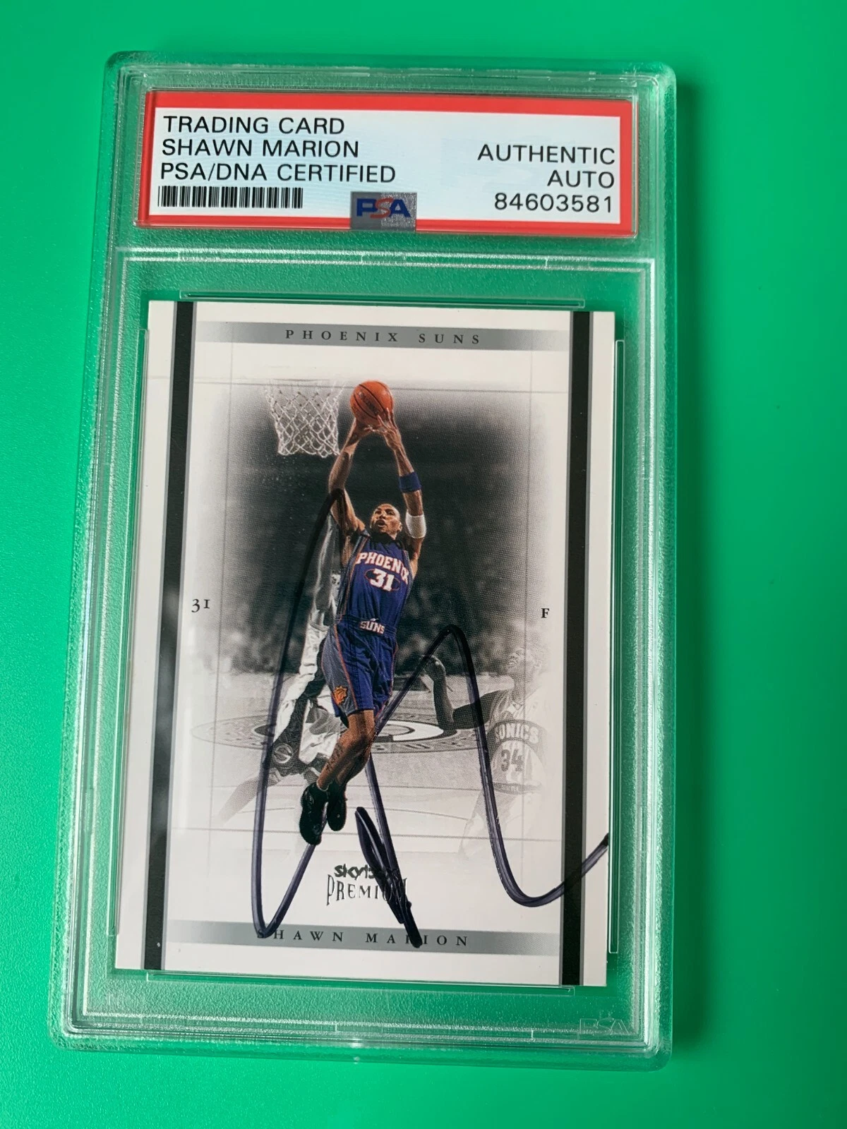 Shawn Marion Suns 2004-05 Skybox Premium Card Signed Auto PSA/DNA ENCAPSULATED
