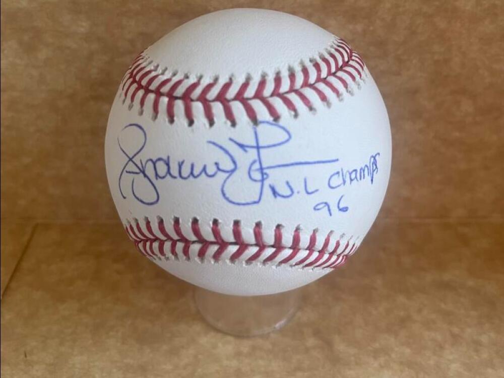 ANDRUW JONES NL CHAMPS 96 SIGNED AUTO BASEBALL BECKETT AUTH
