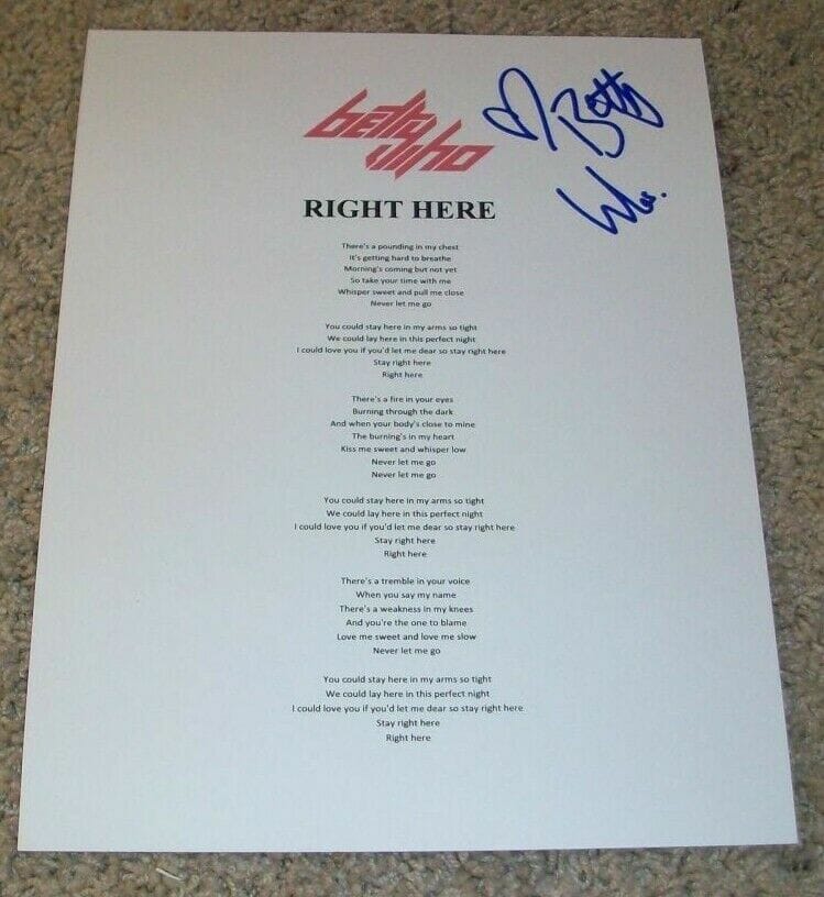 BETTY WHO SIGNED AUTOGRAPH RIGHT HERE LYRIC SHEET W/EXACT VIDEO PROOF
 COLLECTIBLE MEMORABILIA