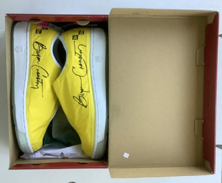 BRYAN CRANSTON TWO HAND SIGNED AUTOGRAPHED PAIR OF SHOES ORIGINAL BREAKING BAD
 COLLECTIBLE MEMORABILIA