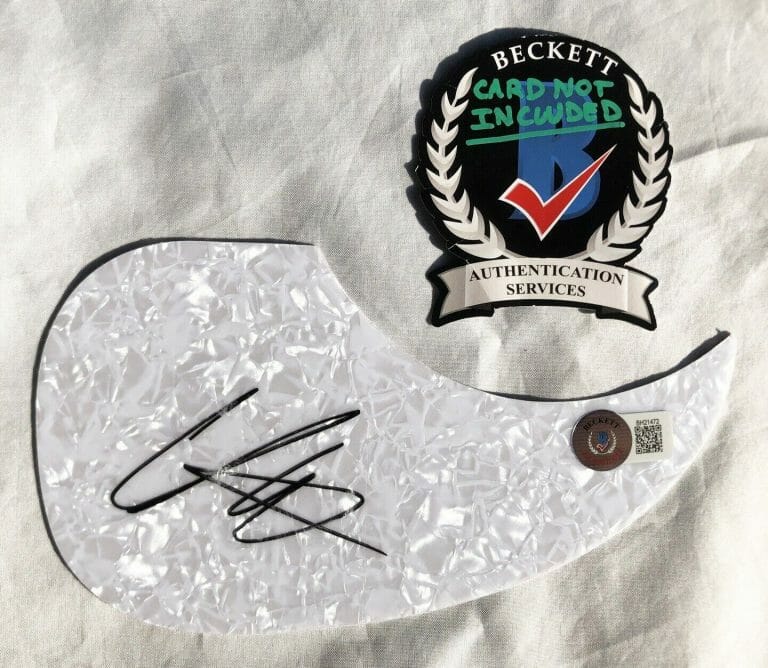 CHRIS LANE SIGNED ACOUSTIC PICKGUARD BECKETT BAS 2 COA
 COLLECTIBLE MEMORABILIA