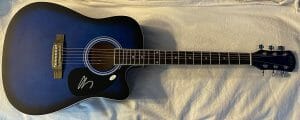 CHRIS YOUNG SIGNED AUTOGRAPHED FAMOUS FRIENDS FULL SIZE GUITAR JSA
 COLLECTIBLE MEMORABILIA