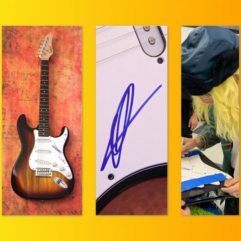 GFA HONEYPIE FOR ABBY STAR * JAWNY * SIGNED ELECTRIC GUITAR PROOF J5 COA
 COLLECTIBLE MEMORABILIA