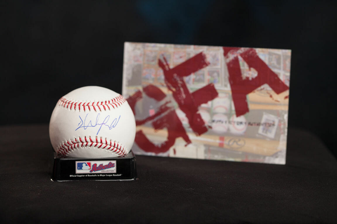 GFA New York Yankees * DAVE WINFIELD * Signed MLB Baseball D2 COA
Opens in a new window or tab
