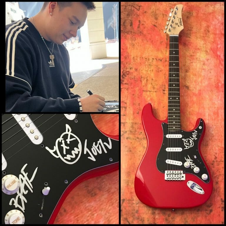 GFA PUNK TACTICS X2 DUO * JOEY VALENCE & BRAE * SIGNED ELECTRIC GUITAR COA
 COLLECTIBLE MEMORABILIA