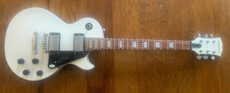 LES PAUL SIGNED AUTOGRAPHED WHITE ELECTRIC GUITAR PSA CERTIFIED
 COLLECTIBLE MEMORABILIA