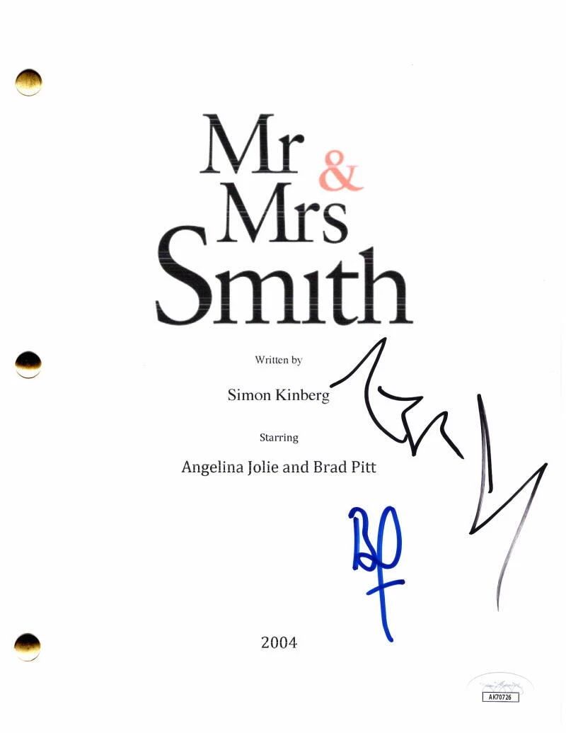 Brad Pitt & Angelina Jolie Signed Autograph Mr & Mrs Smith Movie Script JSA COA

