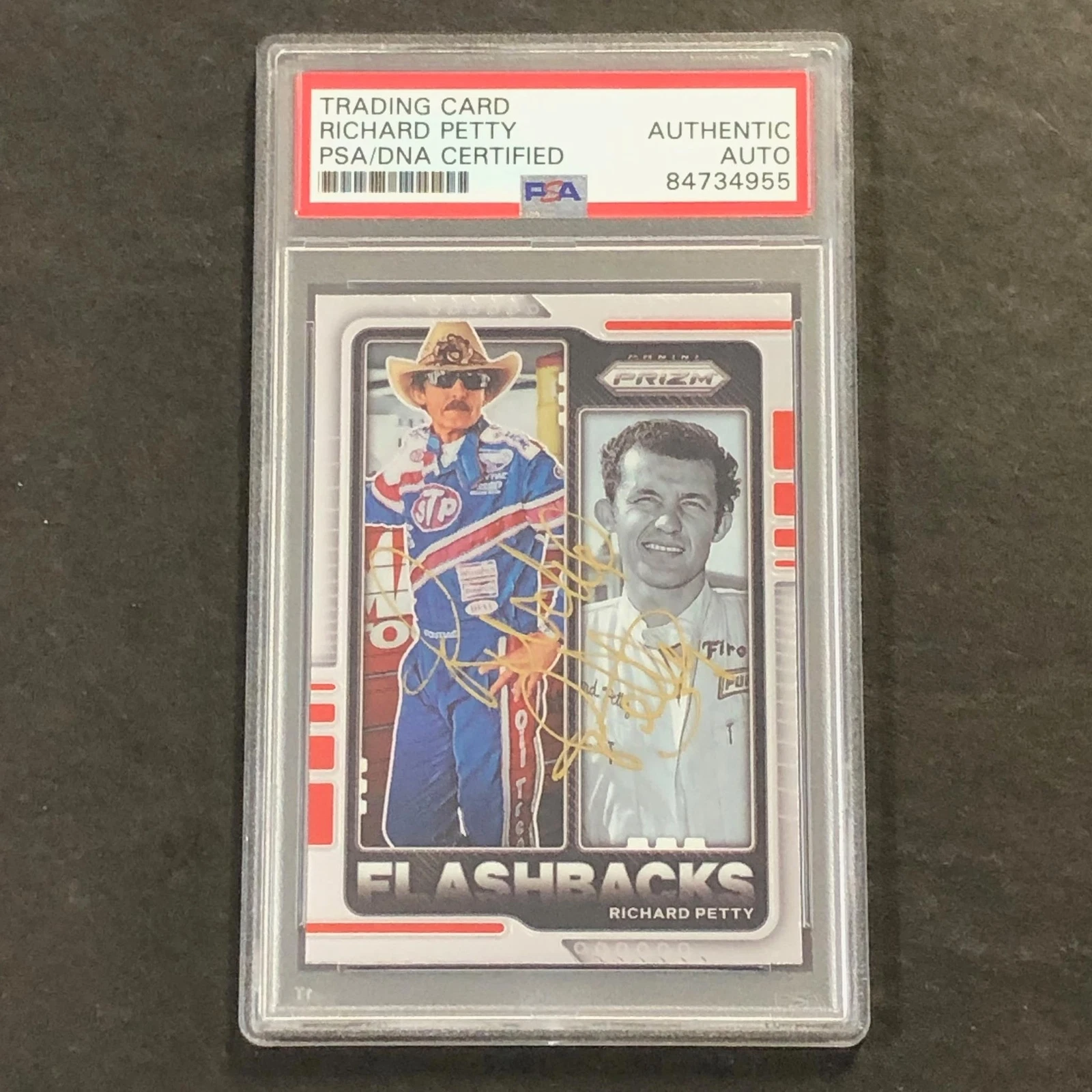 2021 Panini Prizm Racing Flashbacks #77 Richard Petty Signed Card AUTO PSA Slab
