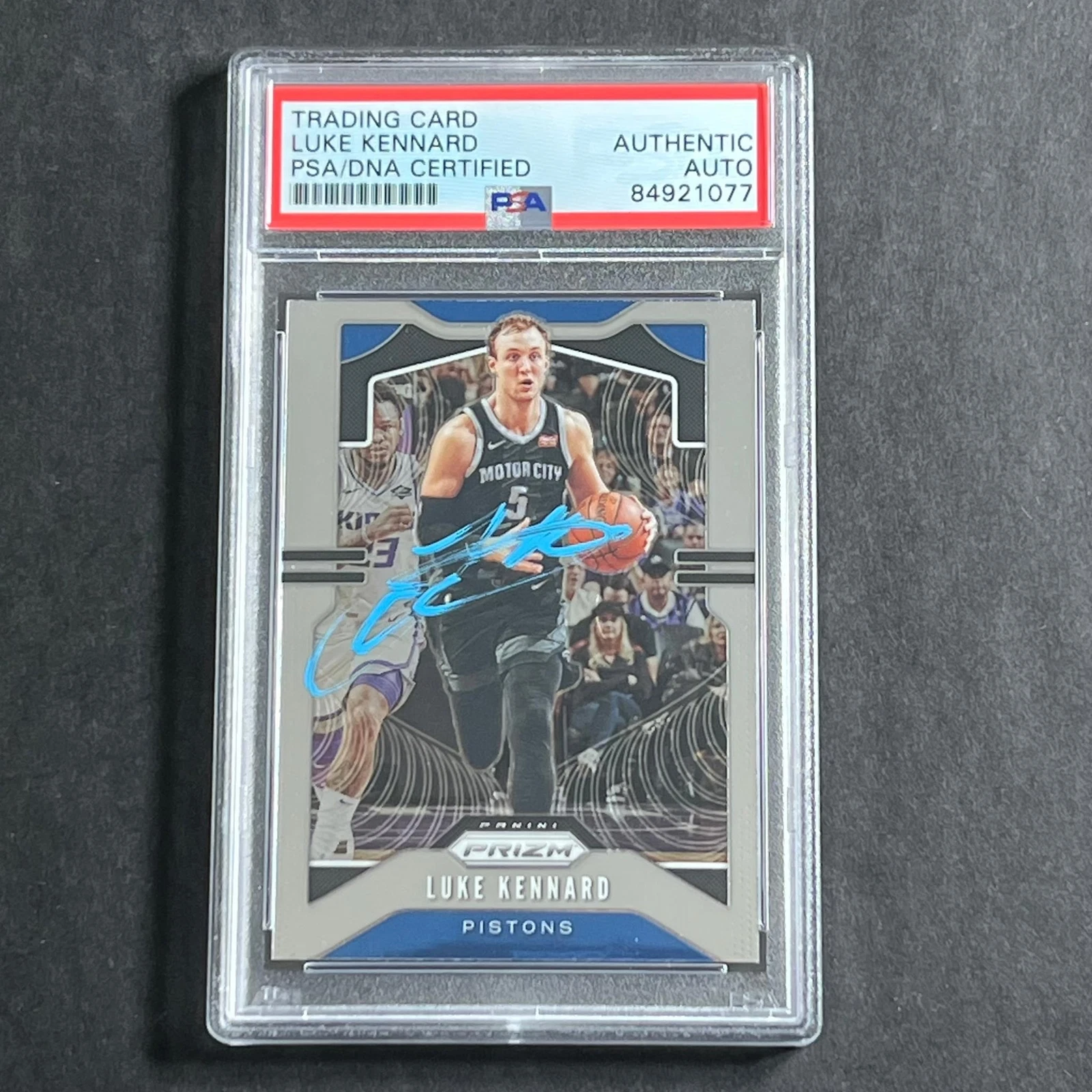 2018-19 Panini Prizm #93 Luke Kennard Signed Rookie Card AUTO PSA Slabbed Piston

