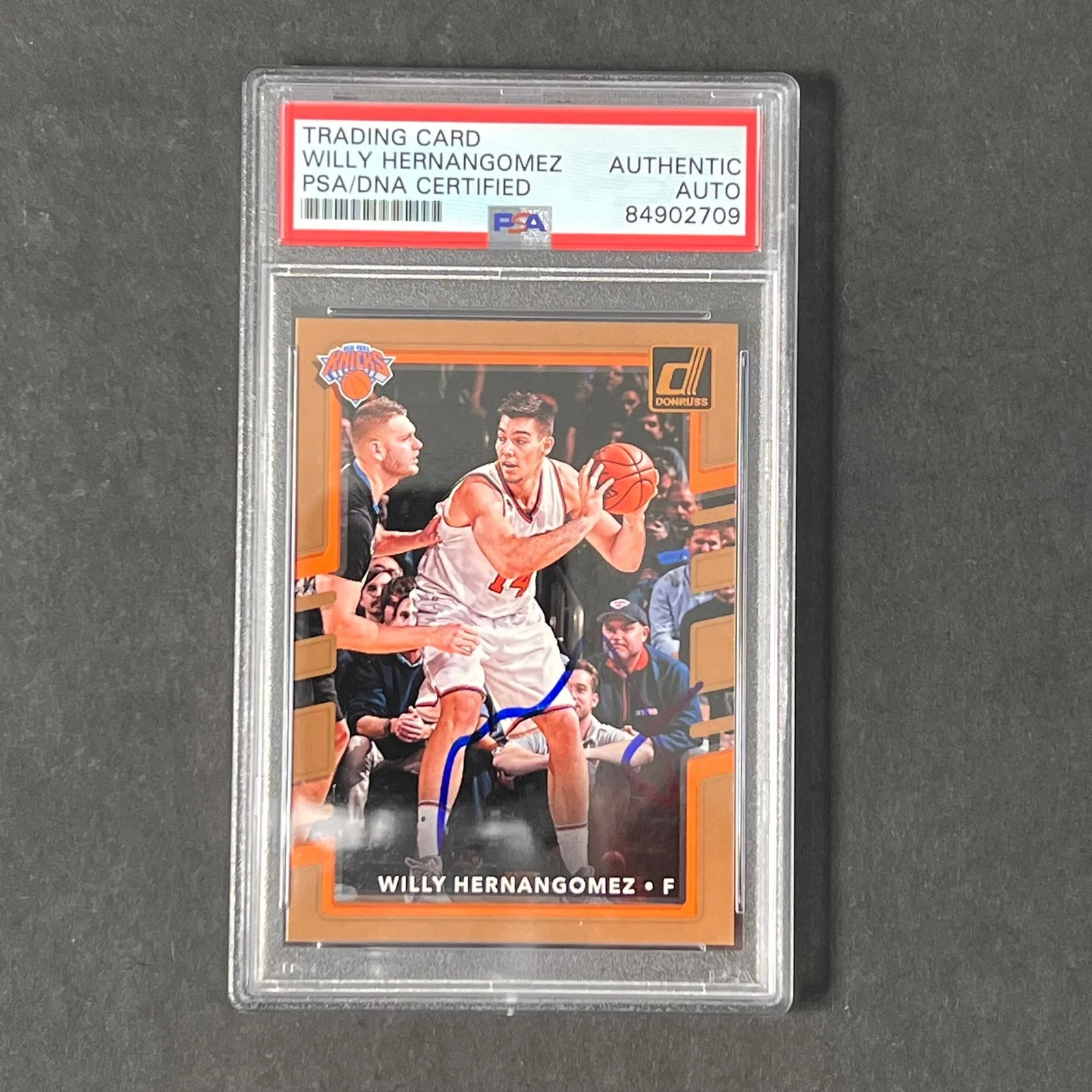2017 Donruss #99 Willy Hernangomez Signed Card PSA Slabbed RC Knicks
