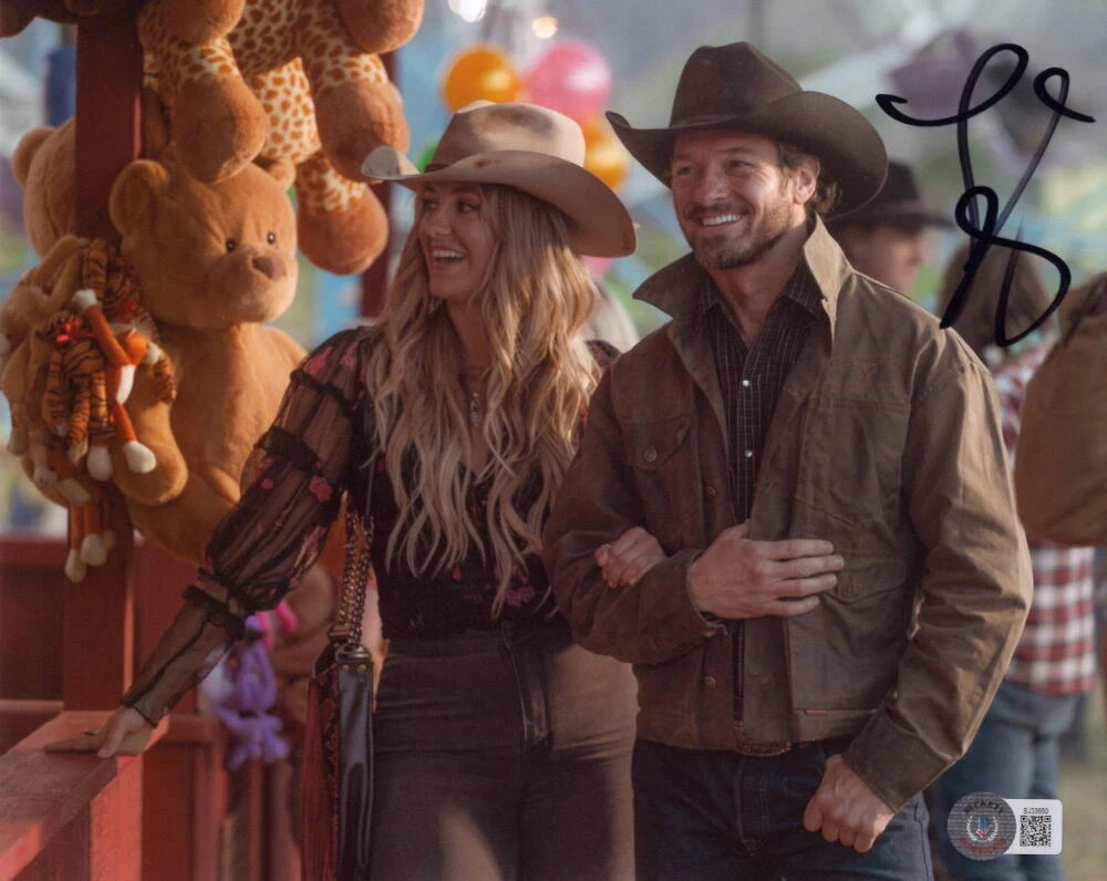 Lainey Wilson Signed Autograph 8x10 Photo - Sexy Yellowstone Star Abby BAS COA
