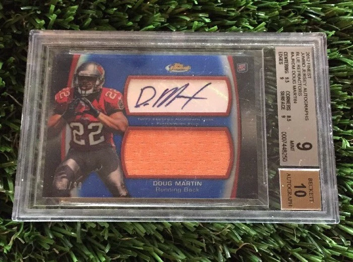 2012 Topps Finest Doug Martin JERSEY AUTO AUTOGRAPH BLUE /99 Rookie BECKETT 9
