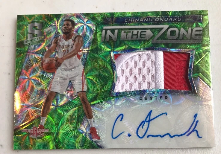 2016-17 Panini Spectra Chinanu Onuaku RC Green In The Zone Auto Patch 11/25
