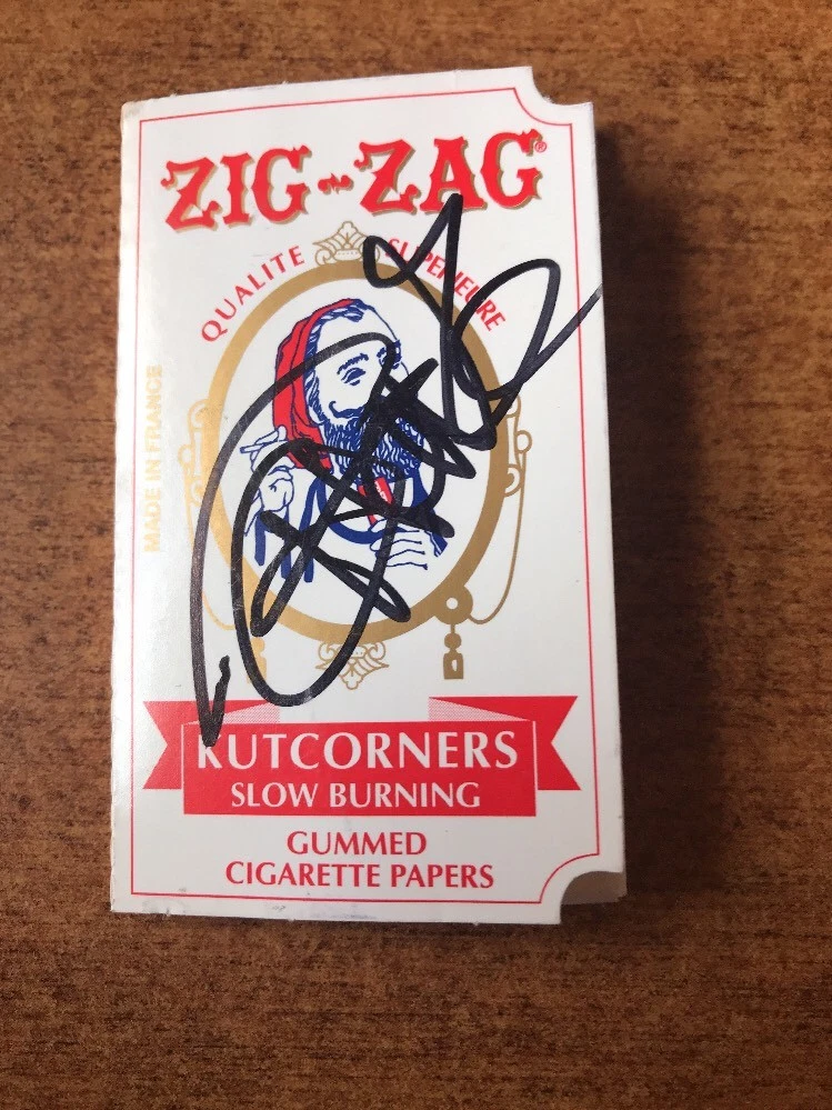 Tommy Chong SIGNED Zig Zag Cigarette Rolling Papers Signed JSA Coa
