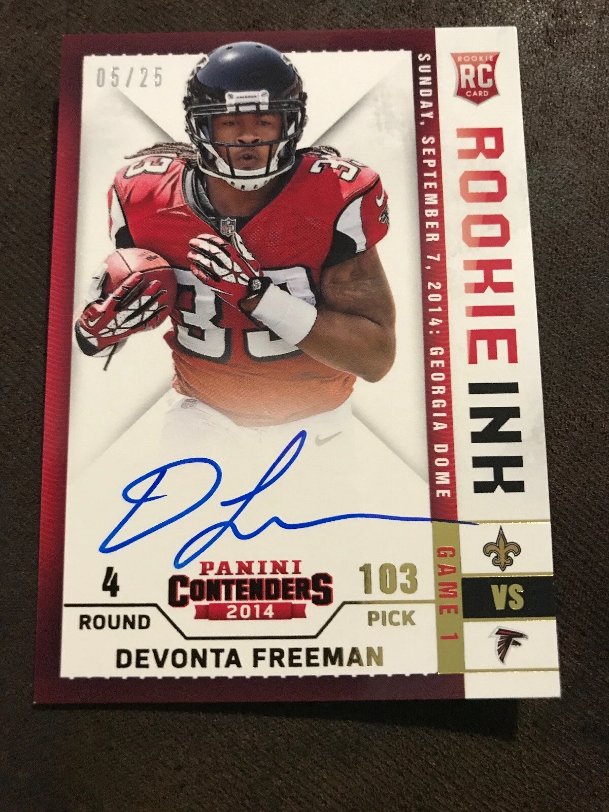 2014 Devonta Freeman Panini Contenders Rookie Ink RC On-Card Auto /25 SP Version
