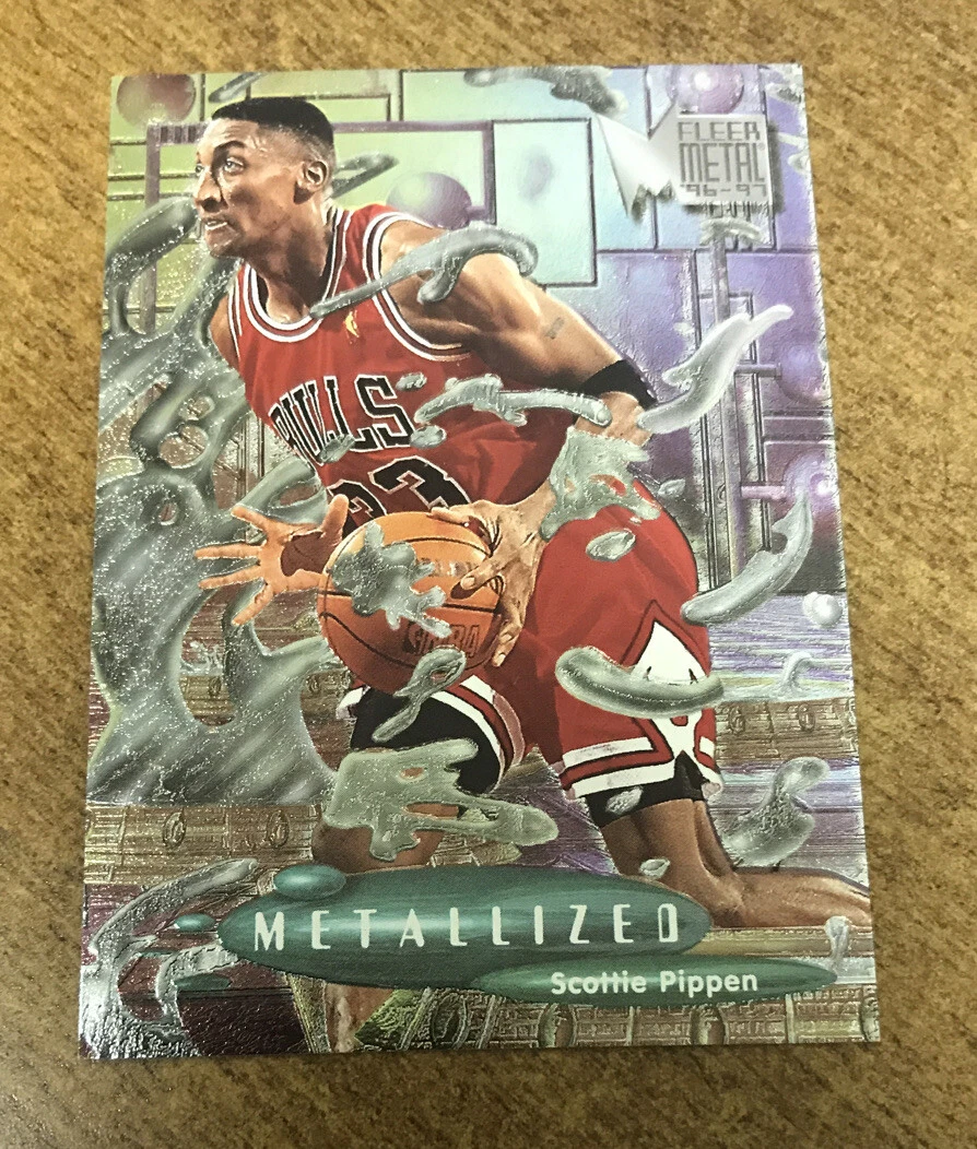 1996-97 Scottie Pippen Fleer Metal Metalized Card #229
