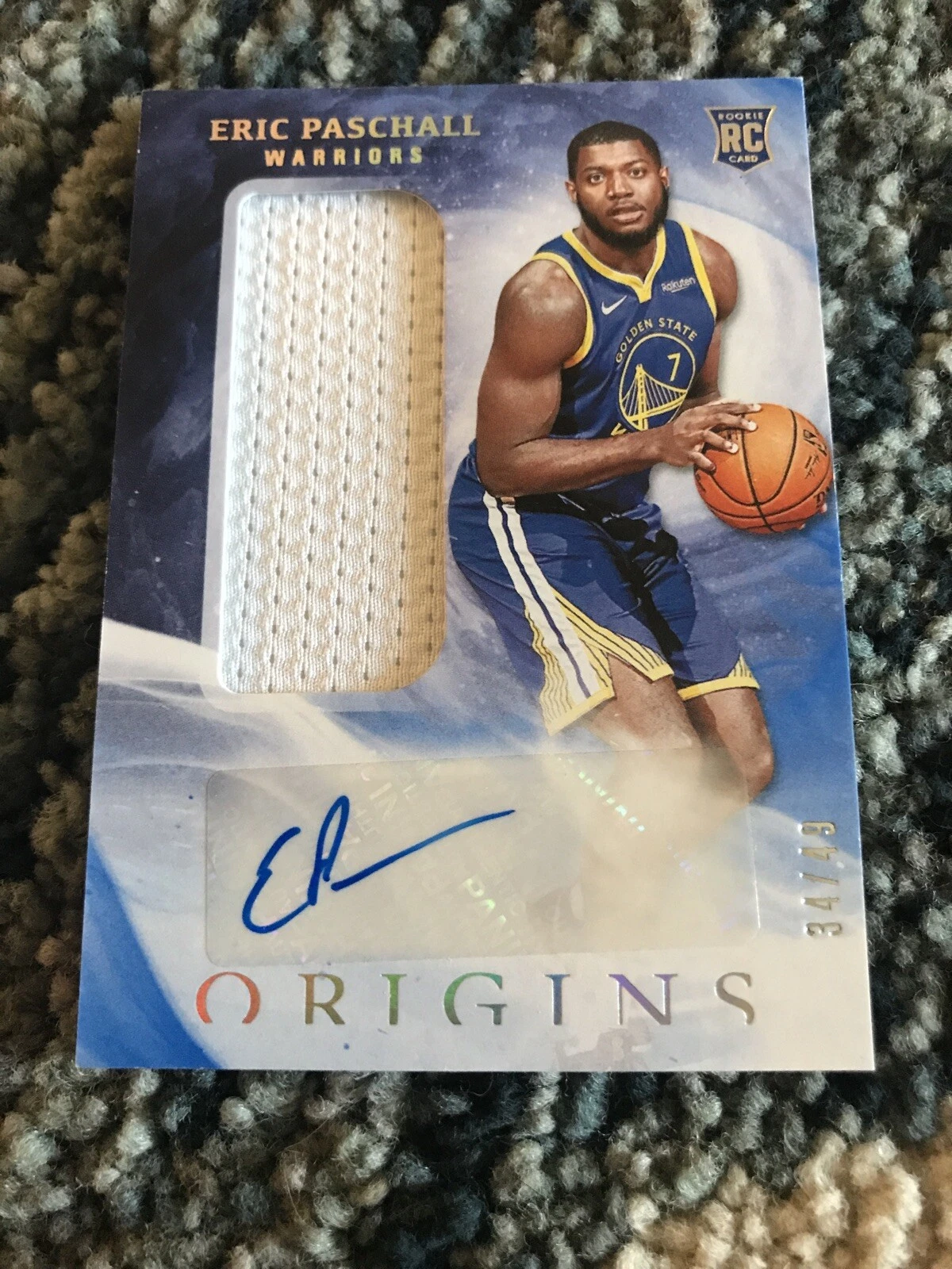 2019-20 ORIGINS 176 ERIC PASCHALL AUTO PLAYER WORN White RPA 34/49
