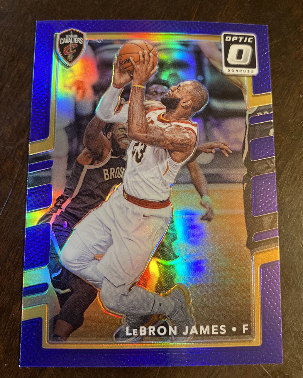 2017-18 PANINI DONRUSS OPTIC #27 LEBRON JAMES PURPLE PRIZM REFRACTOR CAVS SP
