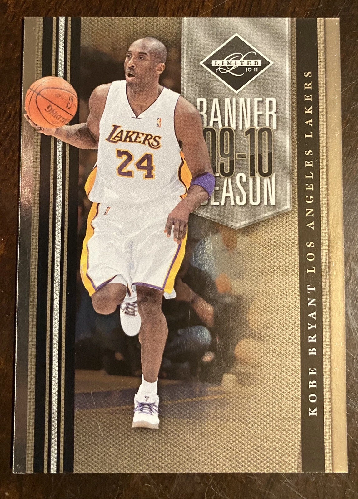 2010-11 PANINI LIMITED #4 KOBE BRYANT BANNER SEASON #ED /149 LAKERS RIP

