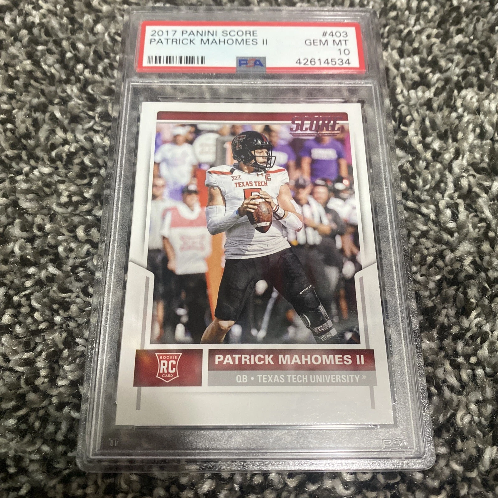 Patrick Mahomes II 2017 Panini Score Rookie #403 Chiefs PSA 10 RC a
