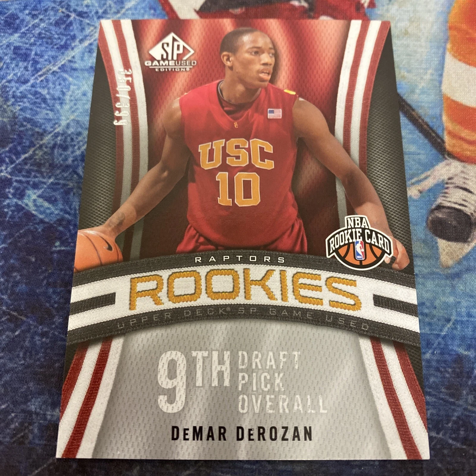 DeMar DeRozan 2009-10 SP Game Used RC /399 (Minor Edge Wear)
