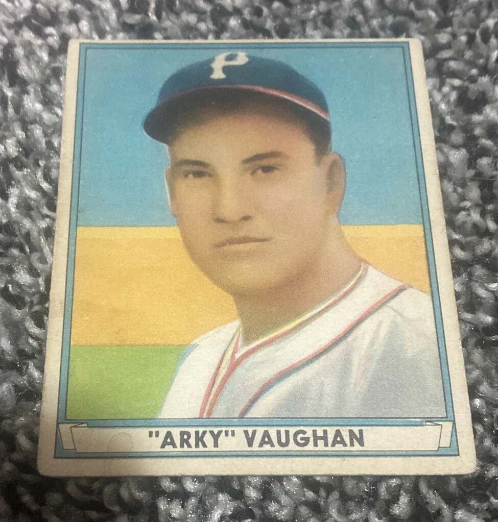 1941 PLAY BALL #10 ARKY VAUGHAN PIRATES
