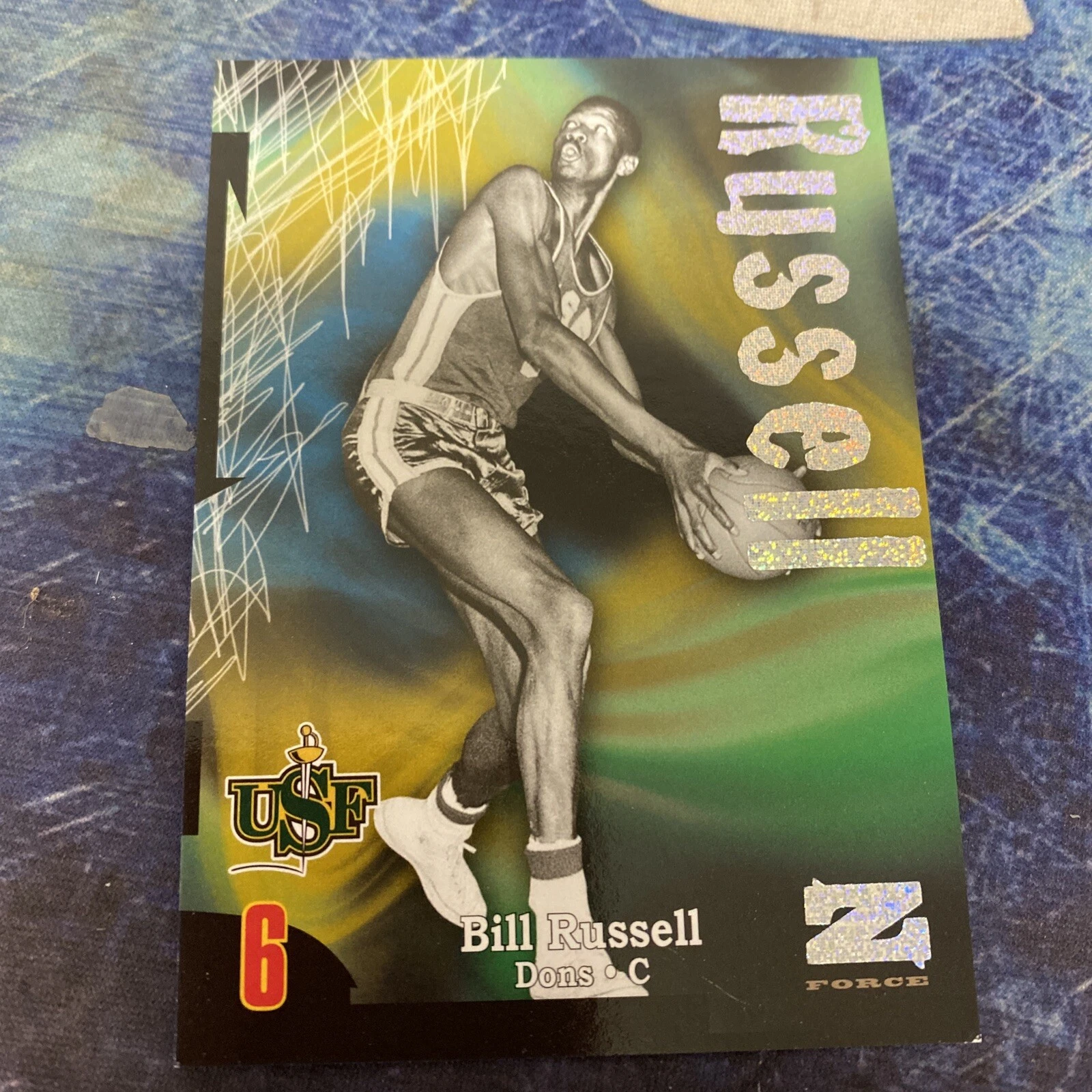 2012-13 Fleer Retro 1997-98 Z-Force Rave /399 Bill Russell #Z-40 HOF
