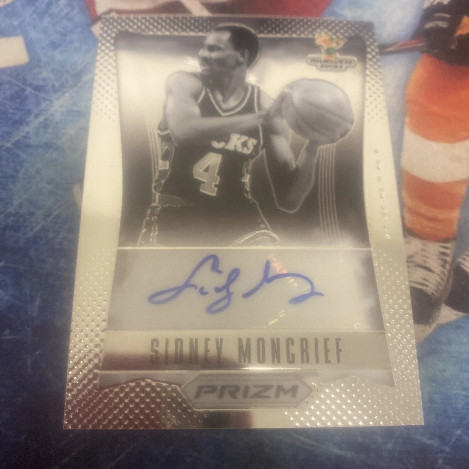 2012-13 Sidney Moncrief Auto Panini Prizm Autographs/Autographed
