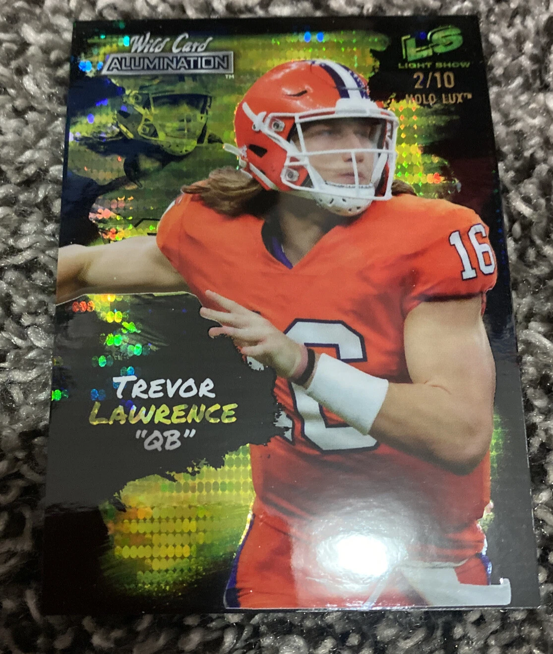 2021 Trevor Lawrence 2/10 SSP Wild Card Alumination Light Show LS1 GOLD Jaguars
